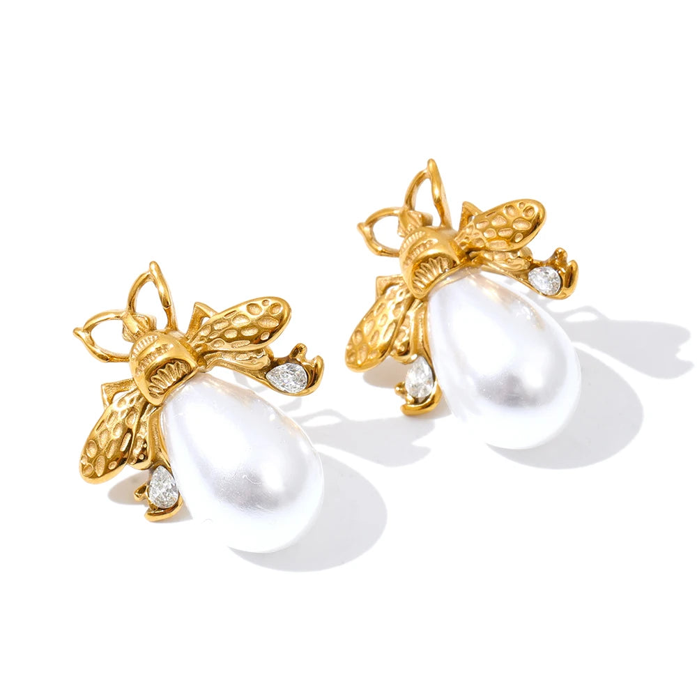 Simulated pearls zircon bee stud earrings - product image