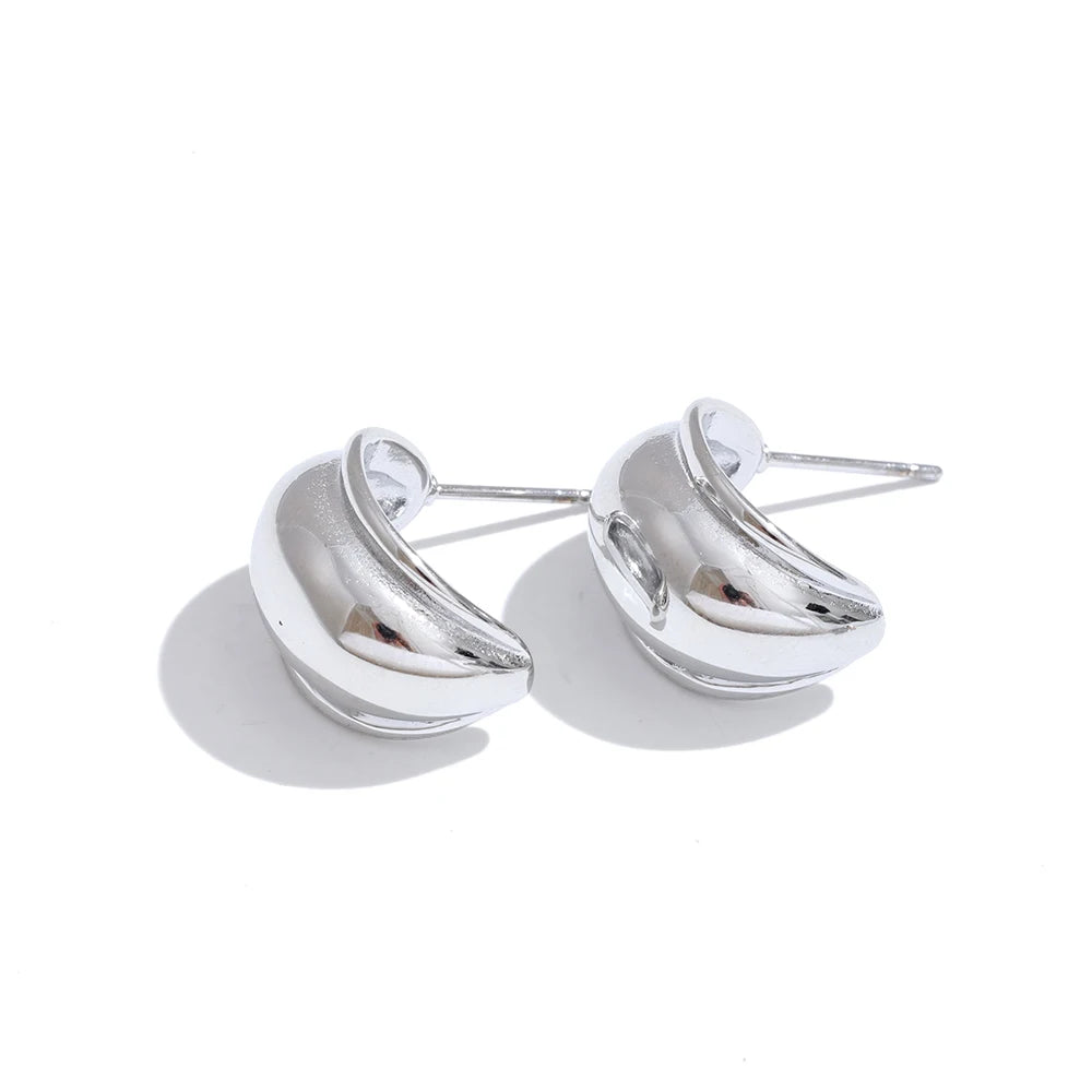 Smooth c-shape huggie daily hoop earrings - product image