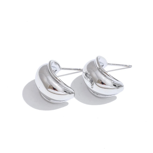 Smooth c-shape huggie daily hoop earrings - product image