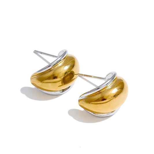 Smooth c-shape huggie daily hoop earrings - product image