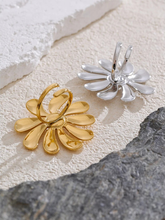 Smooth flower pearl adjustable plant ring - product image