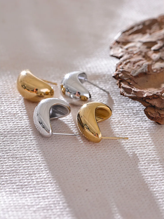 Smooth metal abstract hoop earrings daily fashion - product image