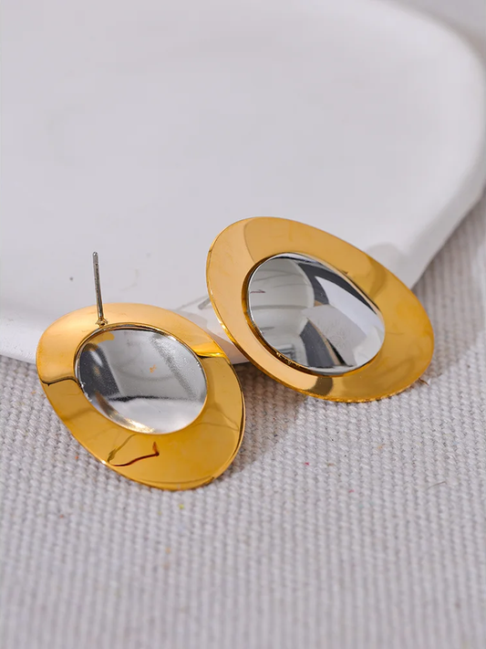 Smooth modern polished stud earrings women - product image