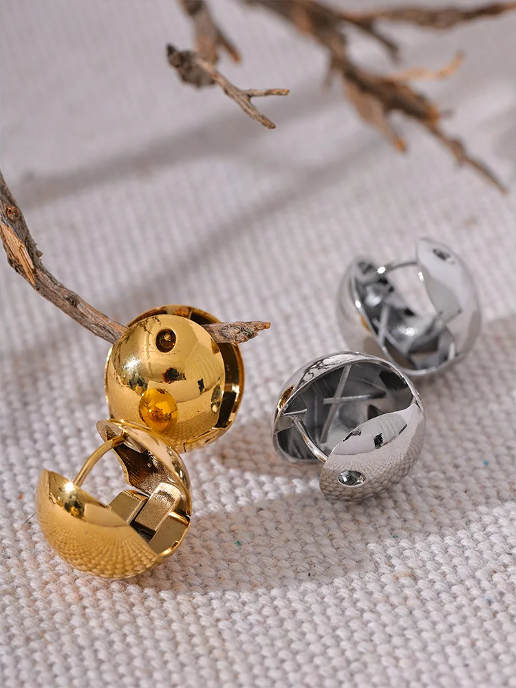 Smooth round hollow hoop earrings - product image