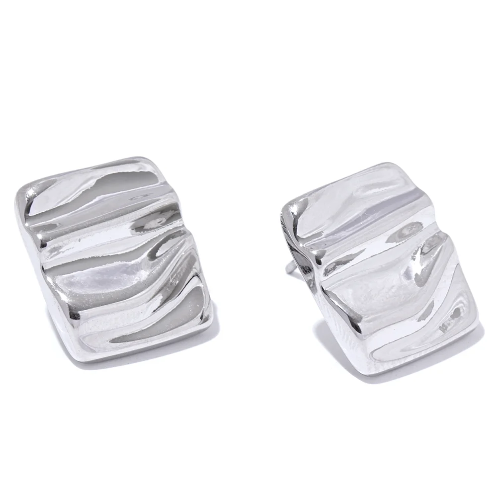 Square minimalist metal small stud earrings - product image