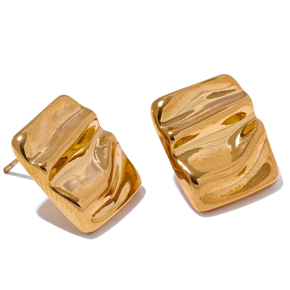 Square minimalist metal small stud earrings - product image