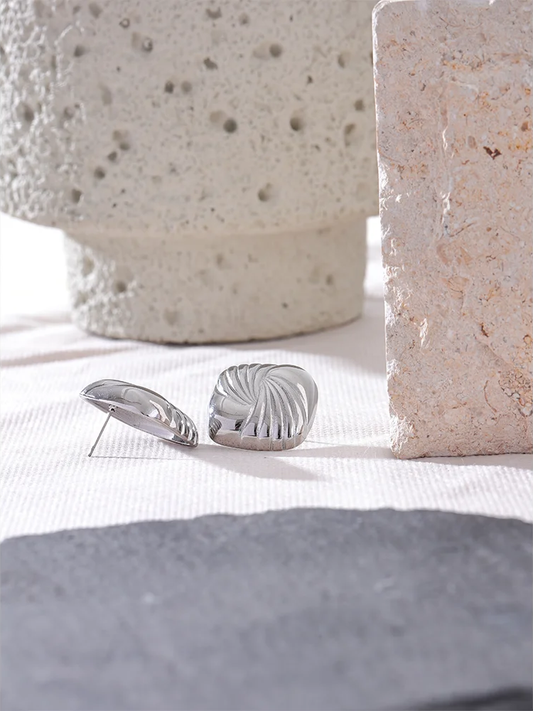 Square stripe statement cast stud earrings women - product image