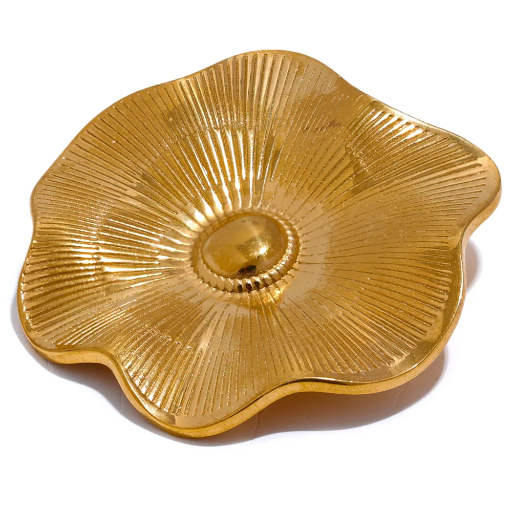 Stainless steel metal flower brooches - product image