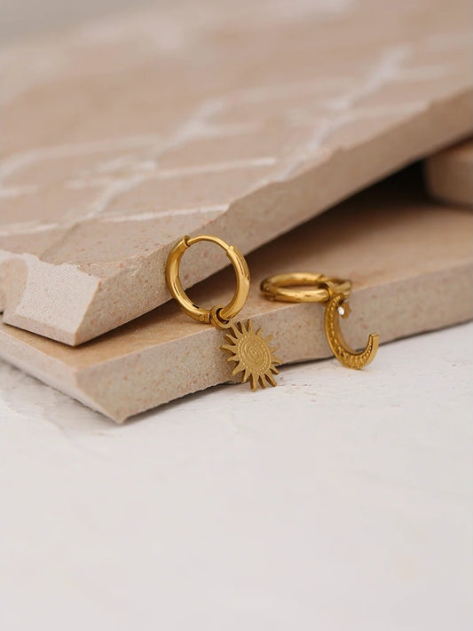Star moon asymmetry texture hoop earrings - product image