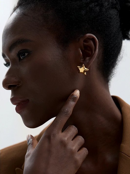 Star small textured fashion stud earrings - product image