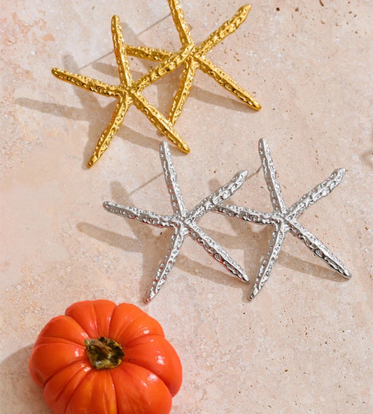 Starfish shape push-back stud earrings - product image