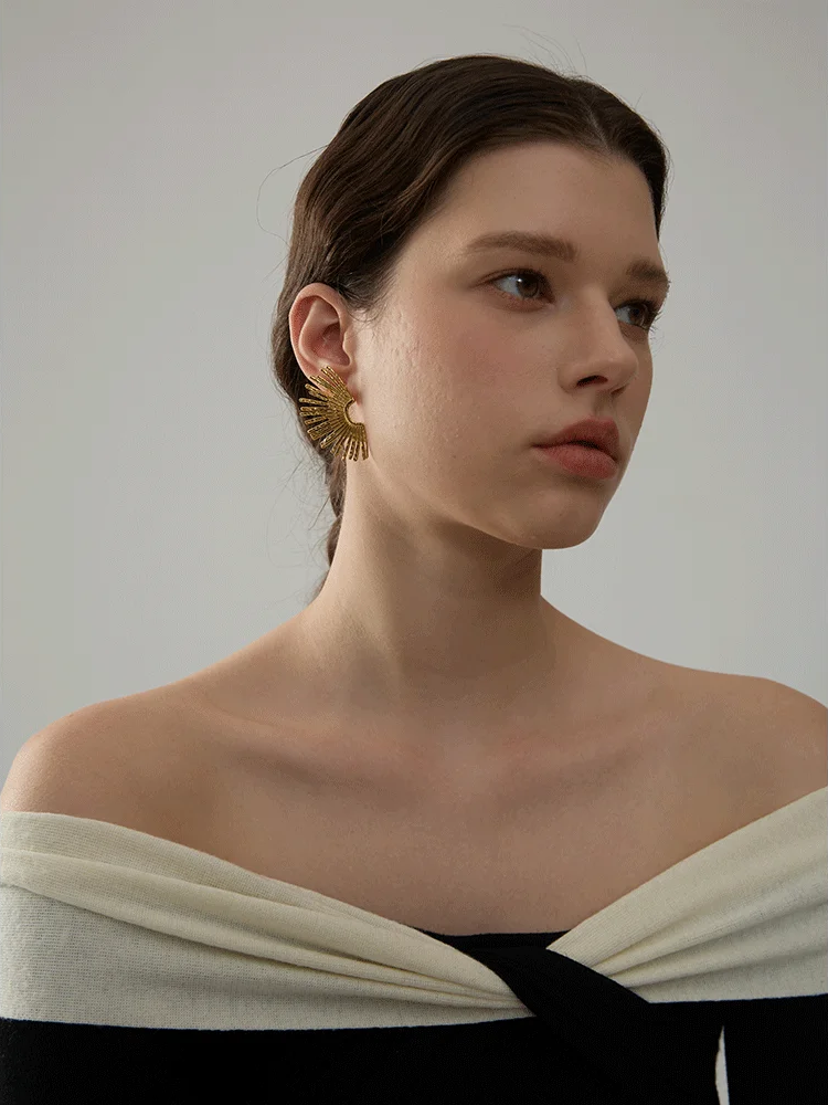 Statement big minimalist stud earrings women - product image
