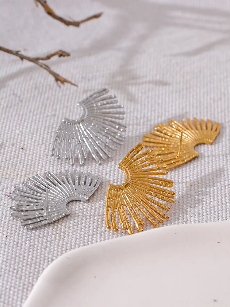 Statement big minimalist stud earrings women - product image