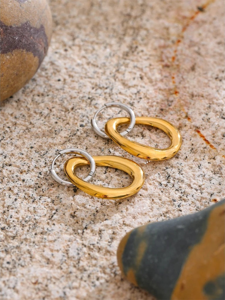 Statement metal drop earrings - product image