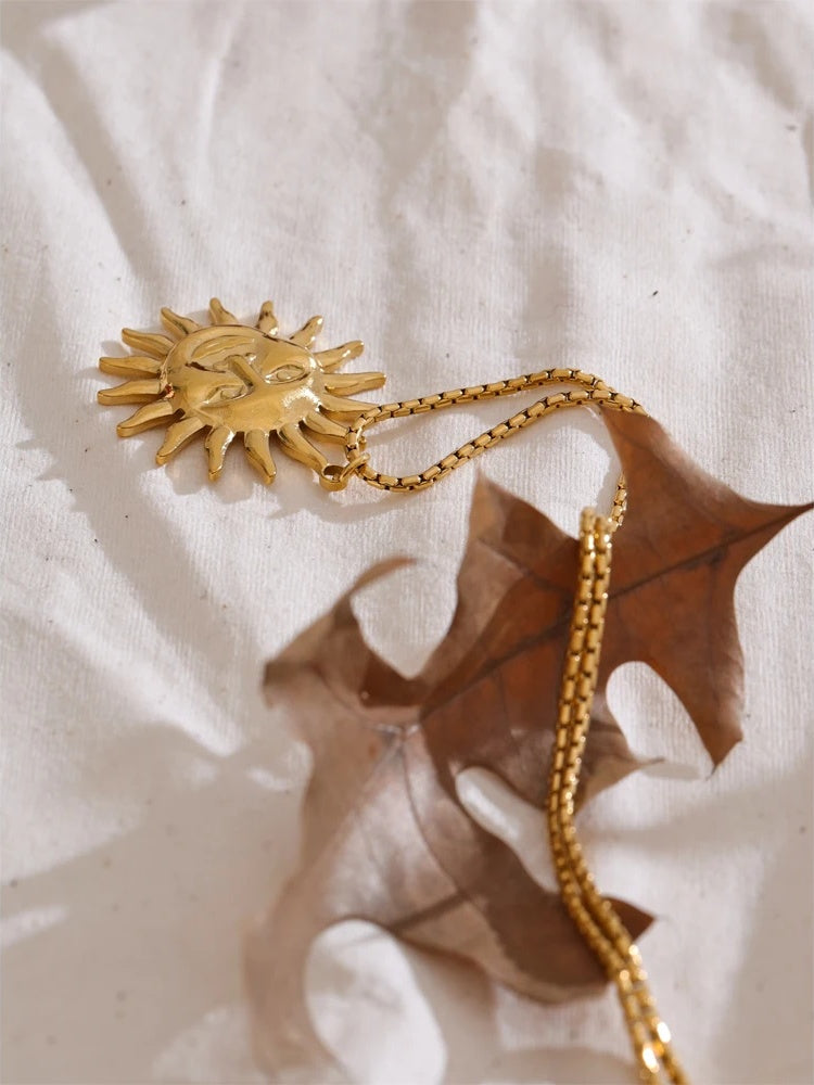 Sun face contemporary pendant waterproof necklace - product image