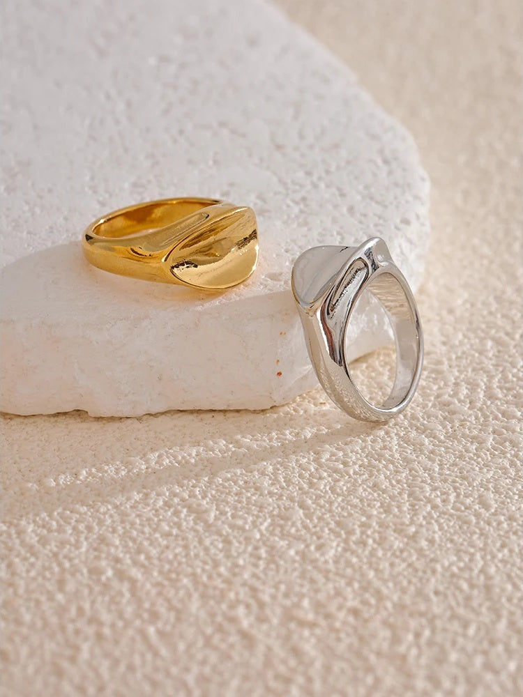 Thicker contemporary minimalist fashion ring - product image