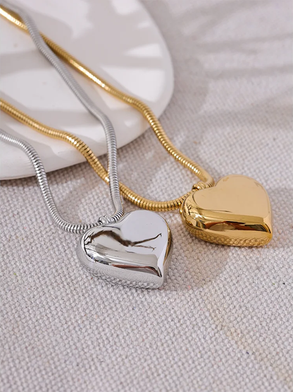 Thicker heart hollow love smooth pendant necklace - product image