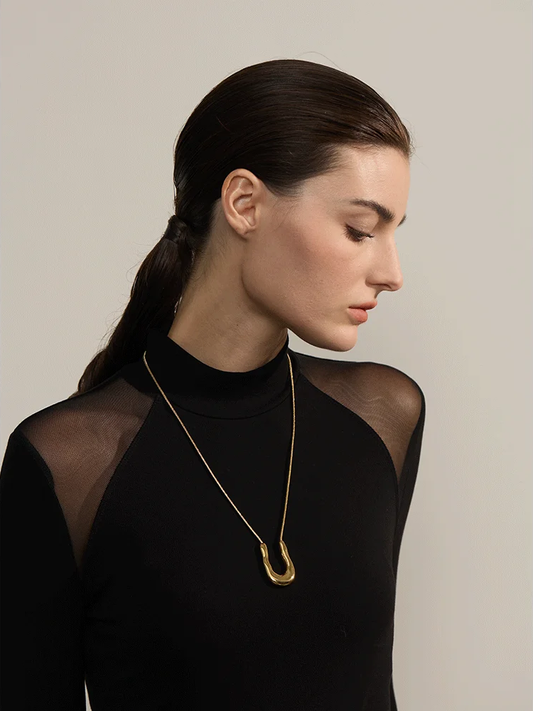 U-shape modern pendant necklace - product image