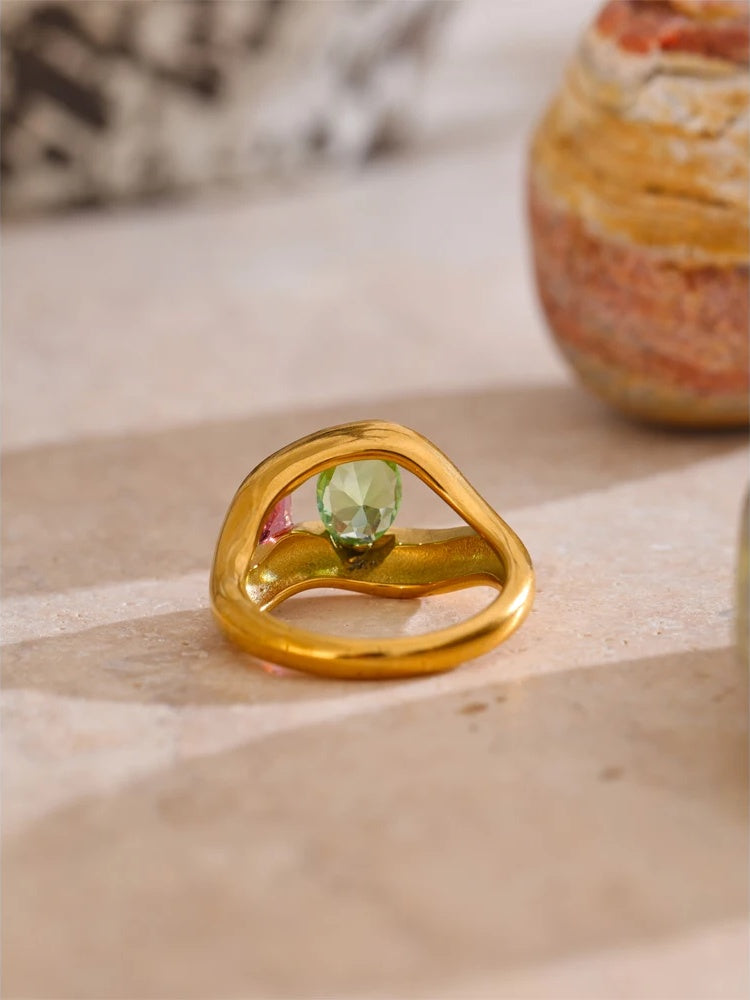 Unique lip design cubic zirconia ring - product image