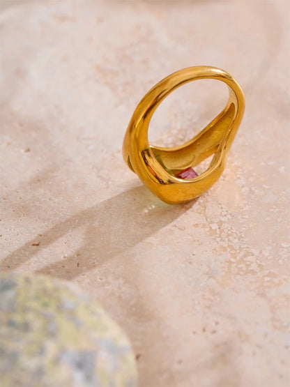 Unique lip design cubic zirconia ring - product image