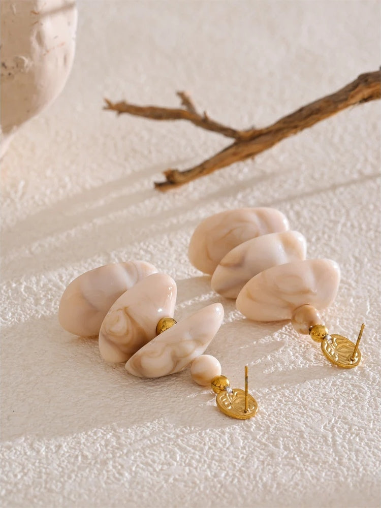 Unique resin minimalist drop earrings - product image