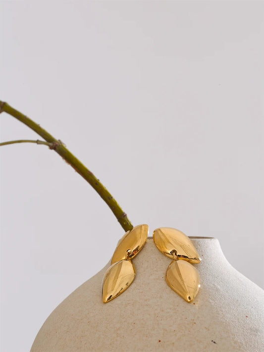 Unique small drop modern dangle earrings - product image
