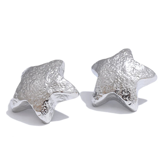 Vintage hammer star push-back stud earrings - product image