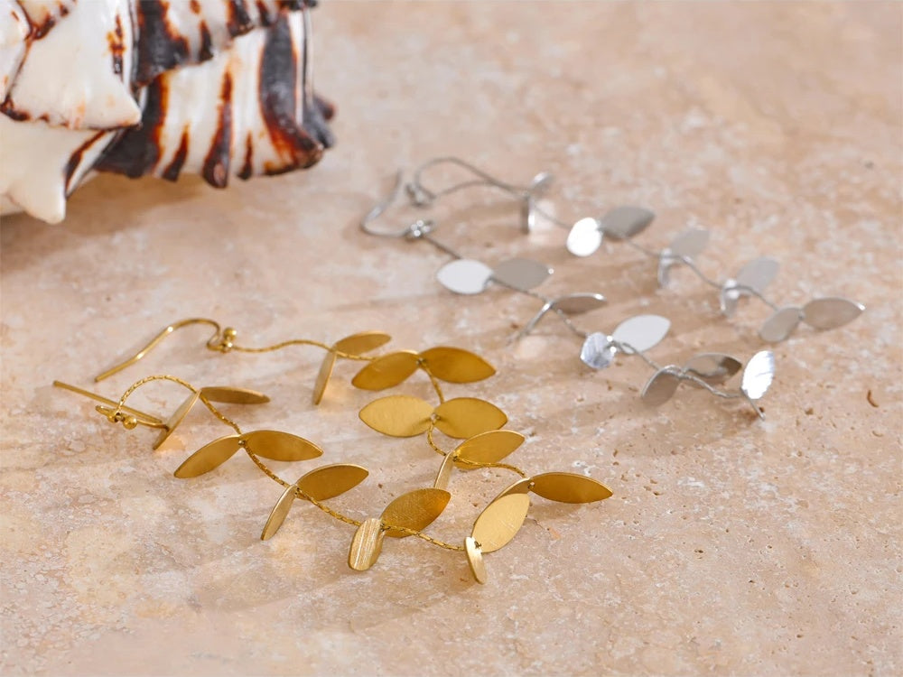Vintage retro leaf long hanging drop earrings - product image