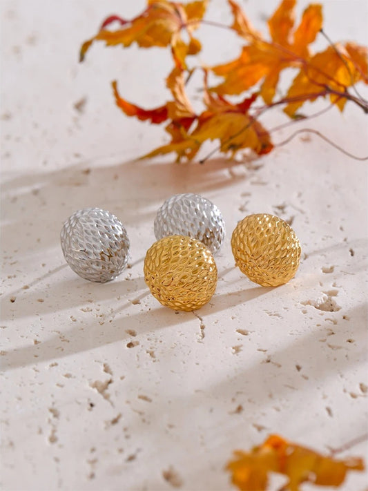 Vintage round stud earrings for women - product image