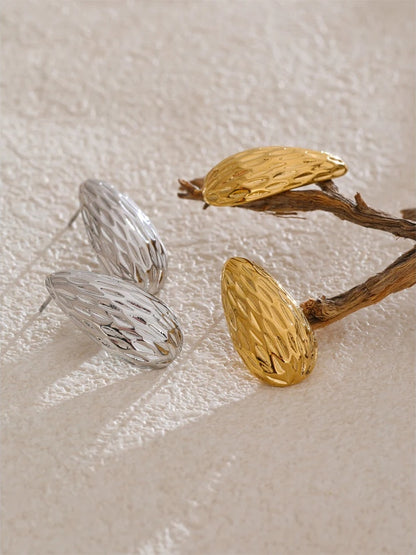 Vintage striped modern stud earrings for women - product image