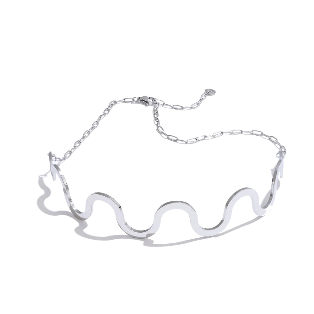 Wave pattern gold color choker necklace - product image