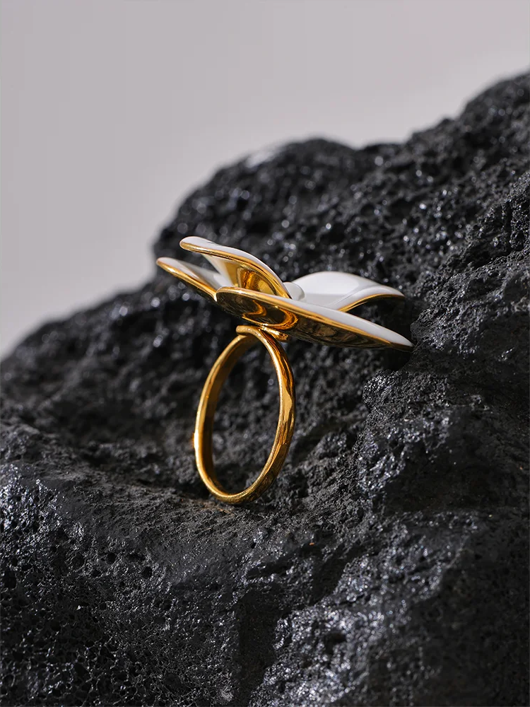 White enamel flower adjustable waterproof women's ring - product image