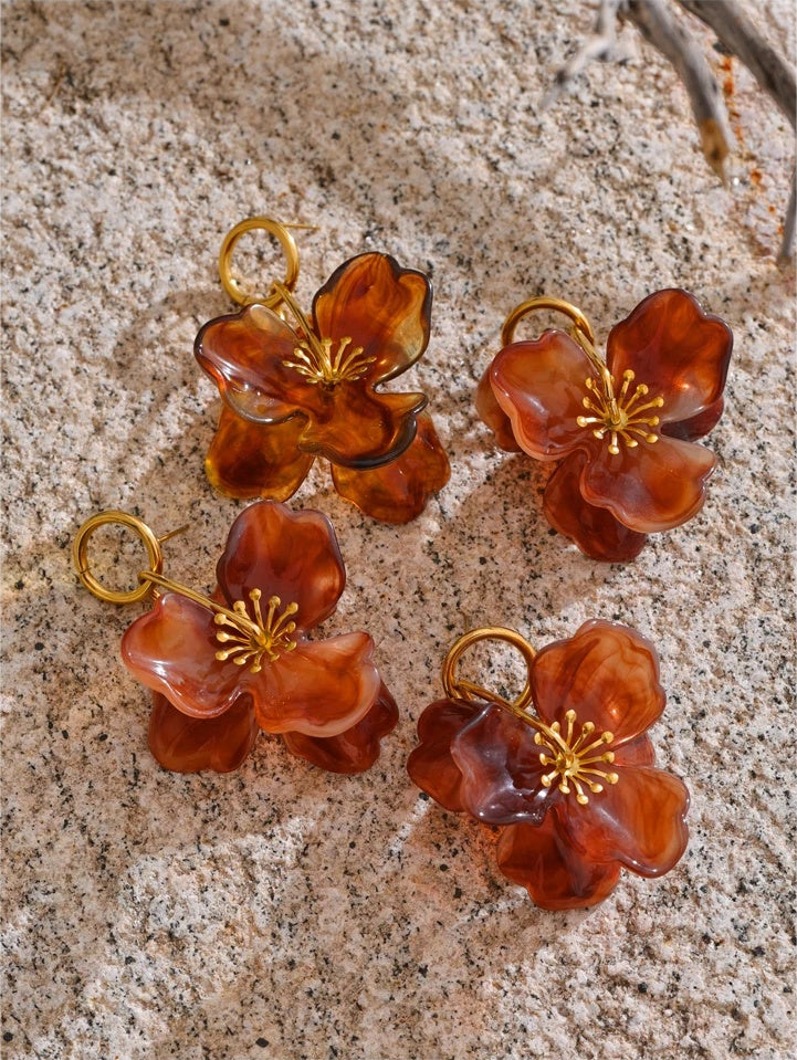 White resin flower dangle summer earrings - product image