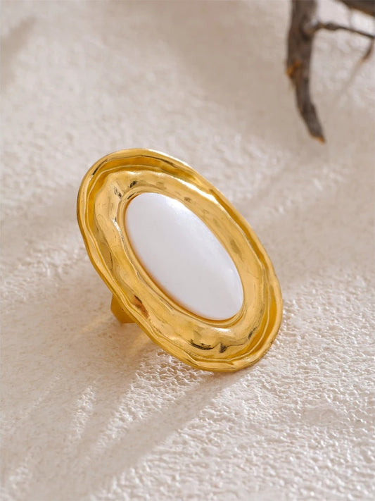 White shell oval adjustable ring - product image