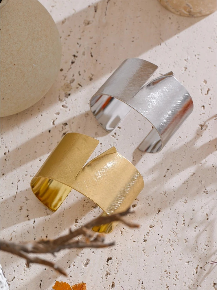 Wire drawing polished metal cuff bracelet - product image