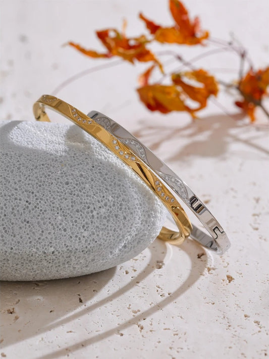 Zircon inlaid round polished bangle bracelet - product image