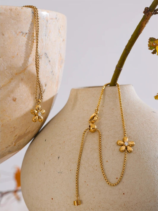 Zirconia flower pendant necklace bracelet earrings set - product image