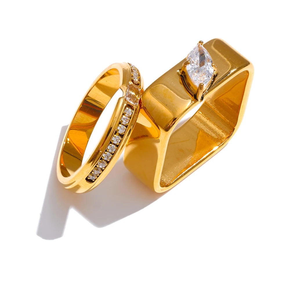 Zirconia round square smooth ring - product image