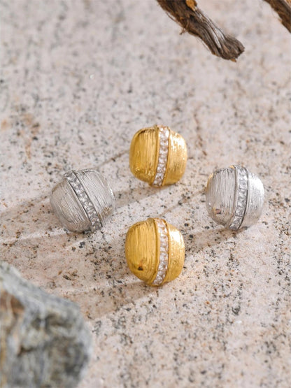 Zirconia square striped stud earrings daily - product image